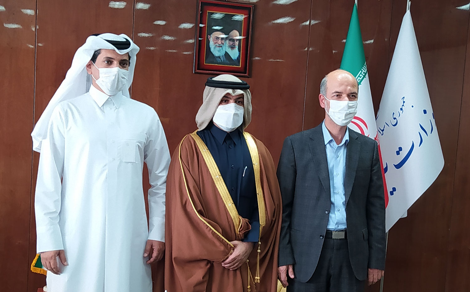 وزير الطاقة الإيراني يجتمع مع سفير قطر