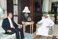 الأمين العام لوزارة الخارجية يجتمع مع سفير ماليزيا