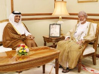 Foreign Minister Meets Omani Minister Responsible for Foreign Affairs