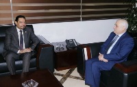 وزير الصحة العامة اللبناني يجتمع مع سفير قطر