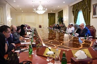 مائدة مستديرة لتعزيز العلاقة الاستراتيجية بين دولة قطر والأمم المتحدة