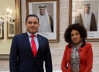 وزيرة السياحة في جنوب أفريقيا تجتمع مع سفير قطر 