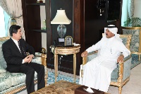 Secretary-General of the Ministry of Foreign Affairs Meets Chinese Ambassador