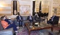 سفير قطر يشارك في اجتماع رئيس حكومة تصريف الأعمال اللبنانية مع سفراء دول اللجنة الخماسية