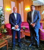 مسؤول إيطالي يجتمع مع سفير دولة قطر
