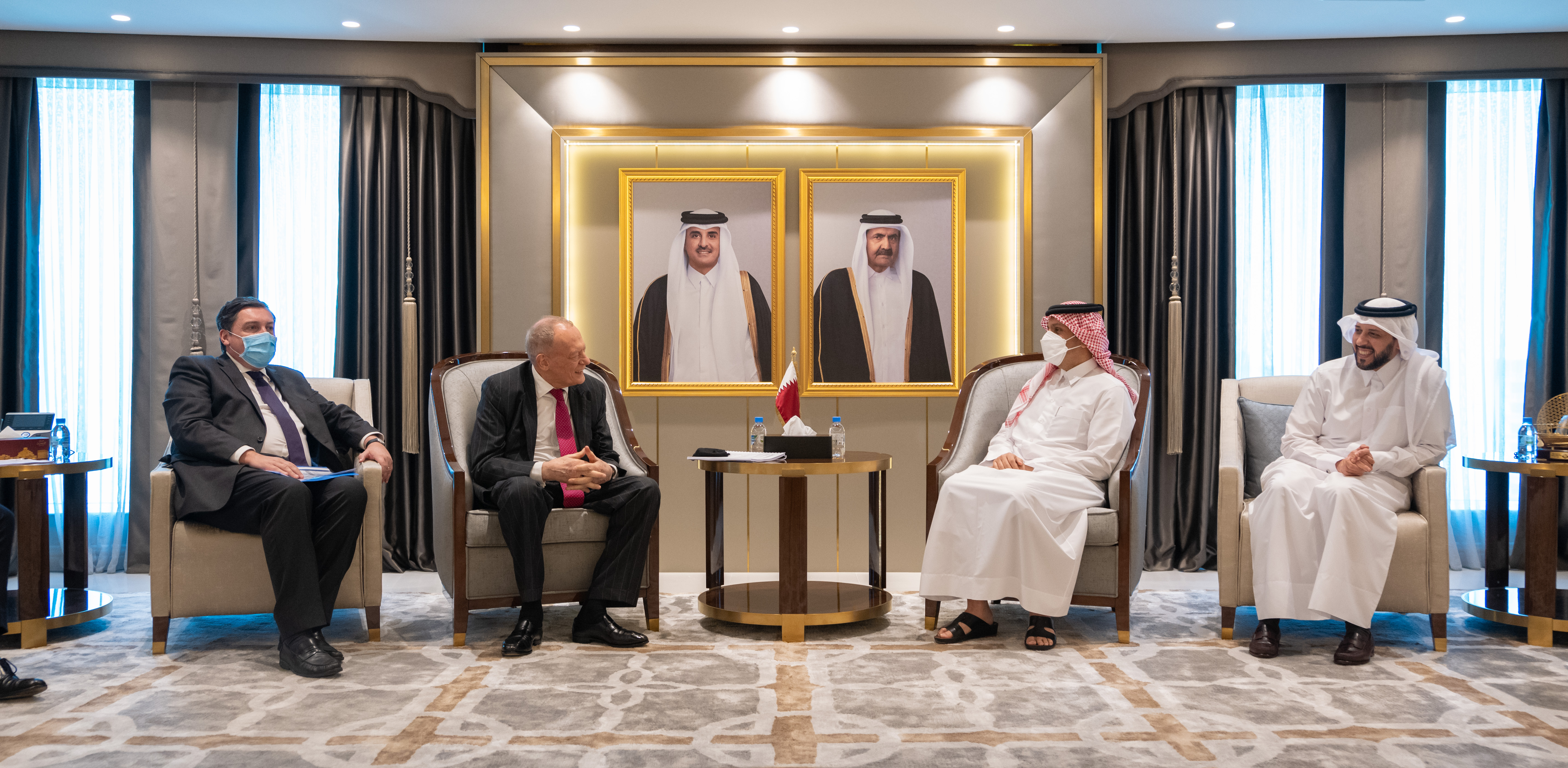 Deputy Prime Minister and Minister of Foreign Affairs Meets UK Minister of State for Investment