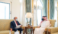 HH the Amir Receives Written Message from President of Guyana
