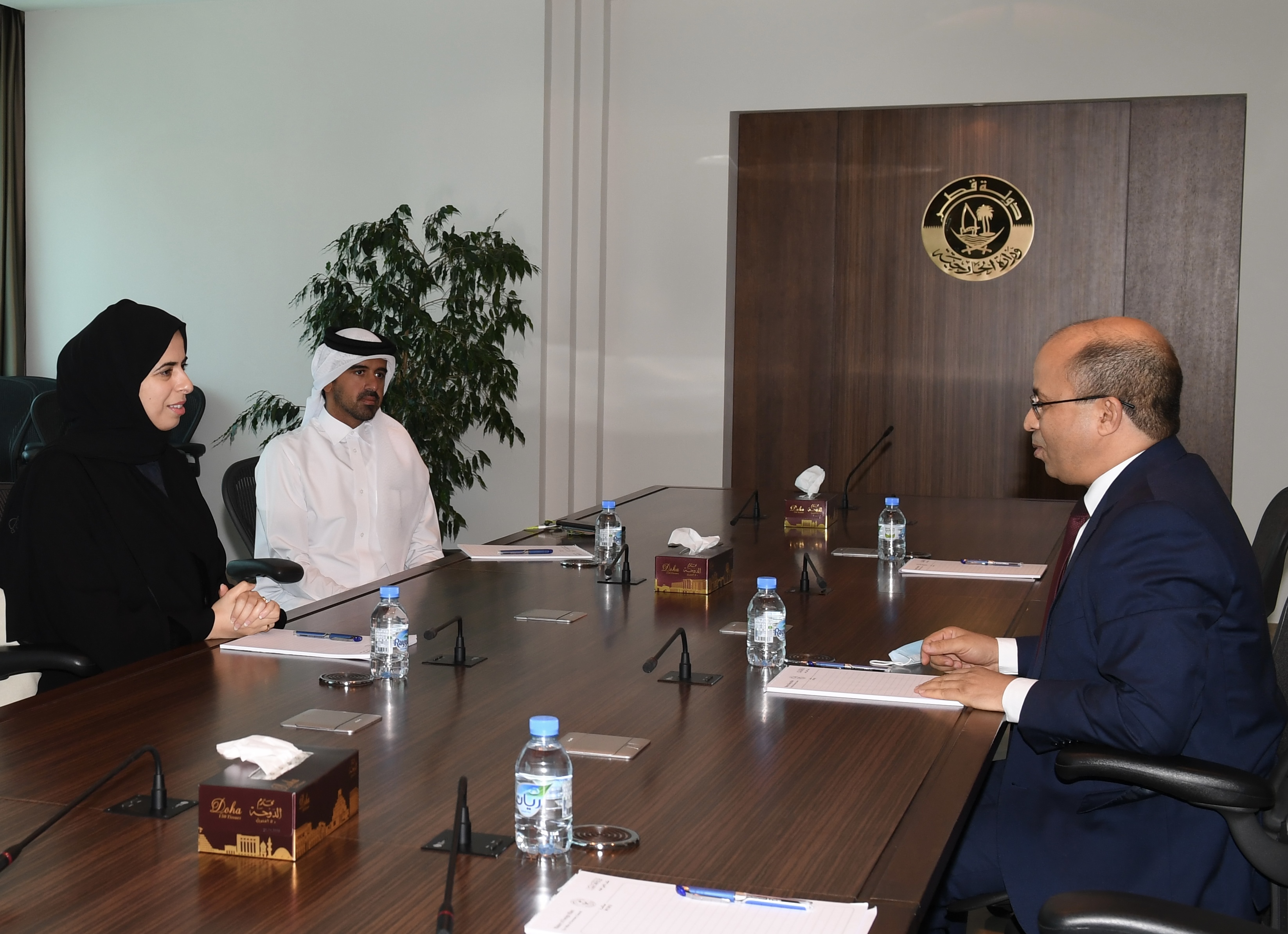 مساعد وزير الخارجية تجتمع مع السفير التونسي