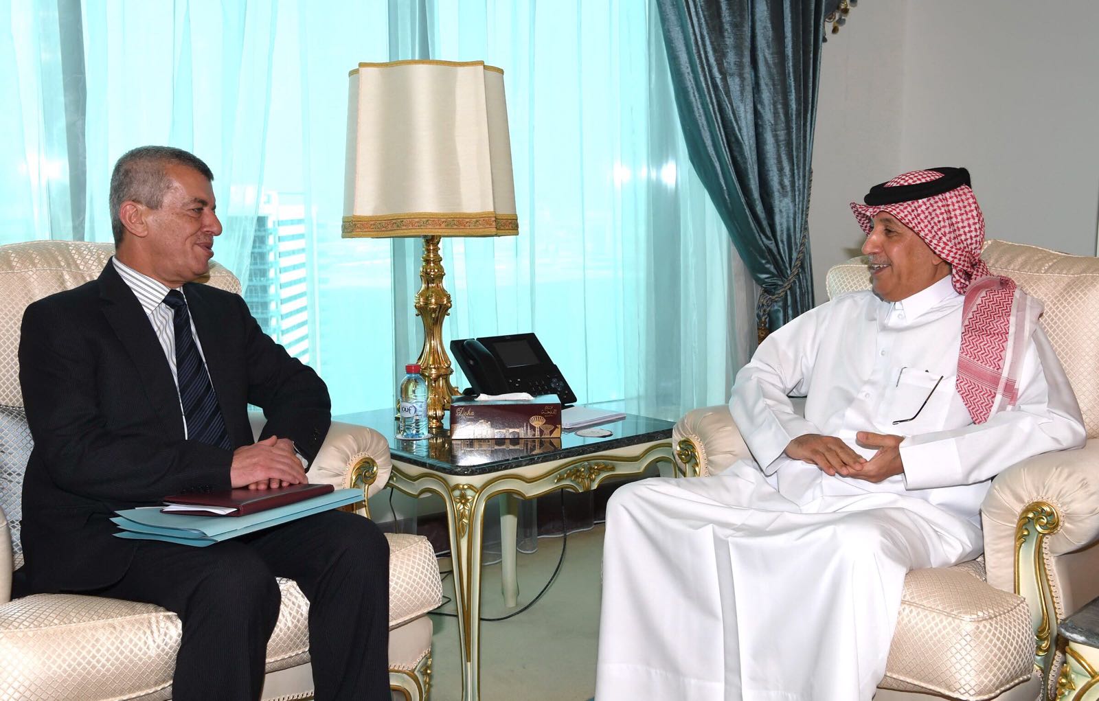 Minister of State for Foreign Affairs Meets Lebanese Ambassador
