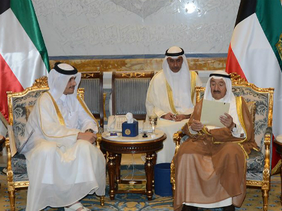 أمير الكويت يستقبل وزير الخارجية