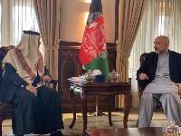 وزير خارجية أفغانستان يجتمع مع سفير قطر