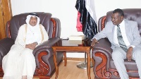 وزير الصناعة والتجارة السوداني يجتمع مع سفير دولة قطر