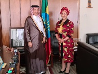 وزيرة العمل والشؤون الاجتماعية في إثيوبيا تجتمع مع سفير دولة قطر