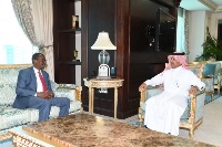 الأمين العام لوزارة الخارجية يجتمع مع سفير جيبوتي