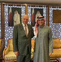 رئيس مجلس الأعيان الأردني يجتمع مع سفير دولة قطر