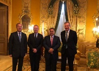 المستشار الدبلوماسي للحكومة الفرنسية يجتمع مع سفير دولة قطر