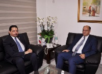 وزير الزراعة اللبناني يجتمع مع سفير قطر