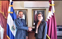 وزيرة العلاقات الخارجية في السلفادور تجتمع مع القائم بالأعمال القطري 
