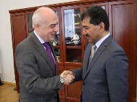 الأمين العام لوزارة الخارجية يجتمع مع وزير خارجية جورجيا