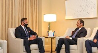 نائب رئيس مجلس الوزراء وزير الخارجية يجتمع مع المبعوث الرئاسي الأمريكي لشؤون الرهائن