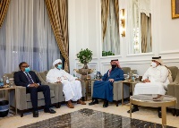 نائب رئيس مجلس الوزراء وزير الخارجية يجتمع مع النائب الأول لرئيس مجلس السيادة الانتقالي في السودان