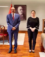 Albanian Foreign Minister Meets Qatar's Ambassador