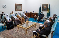 Pakistani Prime Minister Meets Deputy Prime Minister and Minister of Foreign Affairs