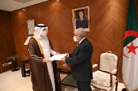 Algerian Minister of Foreign Affairs Receives Copy of Credentials of Ambassador of Qatar
