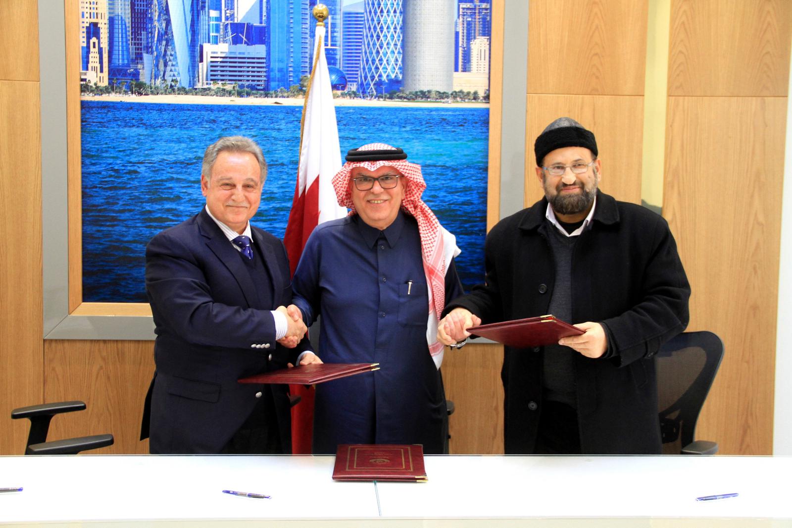 Chairman of Qatar Committee for Reconstruction of Gaza Signs Agreement to Ensure Gas Supply to Gaza Power Plant