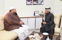 المساعد الخاص لرئيس وزراء باكستان يجتمع مع سفير دولة قطر