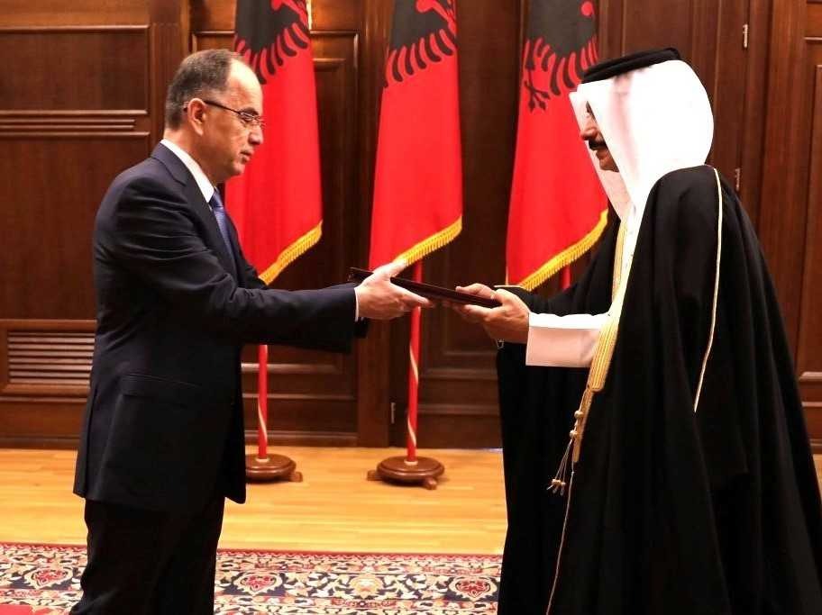 رئيس ألبانيا يتسلم أوراق اعتماد سفير دولة قطر
