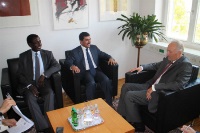 الأمين العام لوزارة الخارجية يجري سلسلة لقاءات مع مسؤولين في سلوفينيا
