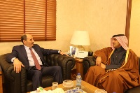 وزير الاشغال الأردني يجتمع مع سفير قطر 