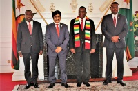 رئيس جمهورية زيمبابوي يتسلم أوراق اعتماد سفير دولة قطر