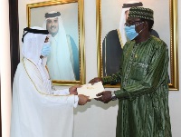 Secretary-General of Ministry of Foreign Affairs Receives Copies of Credentials of Ambassadors of Chad, El Salvador