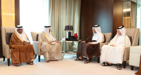 HH the Amir Receives Written Message from Custodian of the Two Holy Mosques