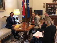 نائبة رئيس الحكومة في كرواتيا تجتمع مع سفير دولة قطر