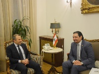 وزير الخارجية اللبناني يجتمع مع سفيردولة قطر