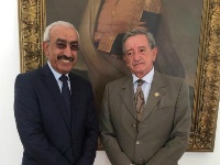 وزير الدفاع الإكوادوري يجتمع مع سفير دولة قطر