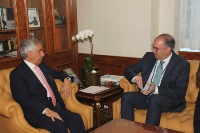 وزير الدولة للشؤون الخارجية يجتمع مع وزير الدولة في وزارة الخارجية الألمانية