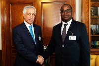 وزير الدولة للشؤون الخارجية يجتمع مع وزير خارجية بوروندي
