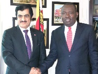 Zimbabwe Foreign Minister Receives Copy of Qatari Ambassador's Credentials