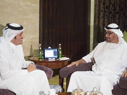 Abu Dhabi Crown Prince Meets Qatar's Foreign Minister